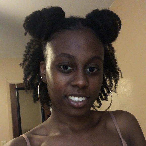 Meet your Posher, Daijah - Picture 1 of 1